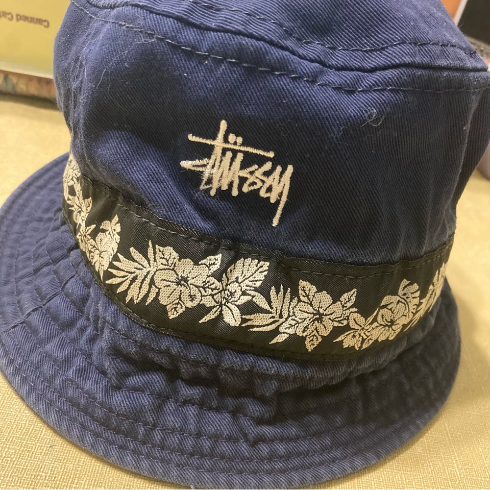 Stussy Vintage Blue Cotton Bucket Hat Sm/M MADE IN USA Tropical flower Band - Picture 4 of 5